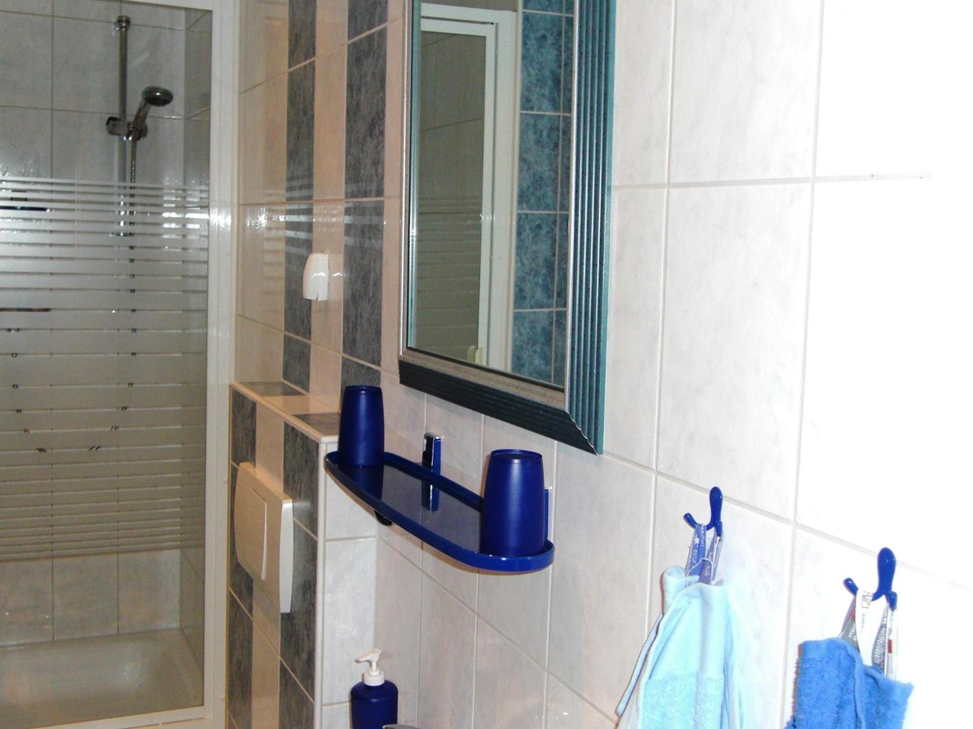 Roomy Apartment In Lichtenhain With Pond Kültér fotó