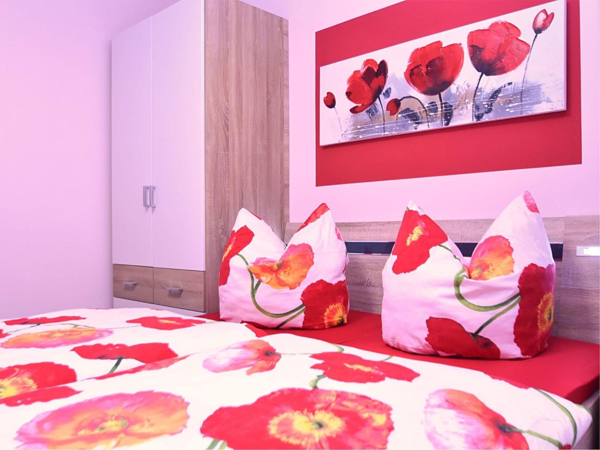 Roomy Apartment In Lichtenhain With Pond Kültér fotó