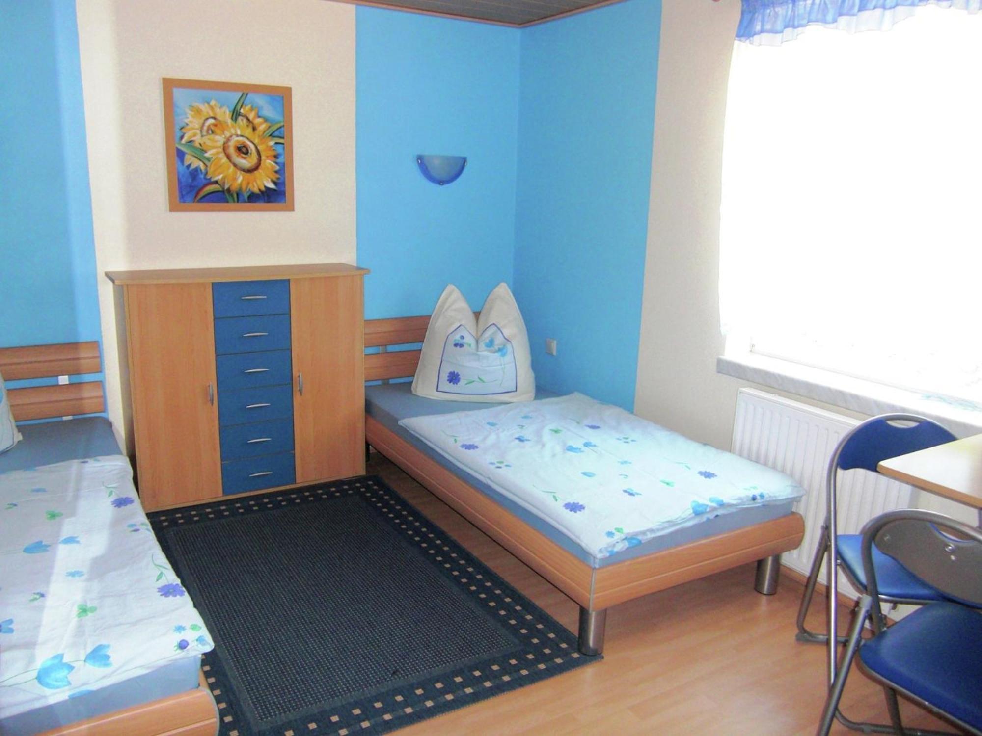 Roomy Apartment In Lichtenhain With Pond Kültér fotó